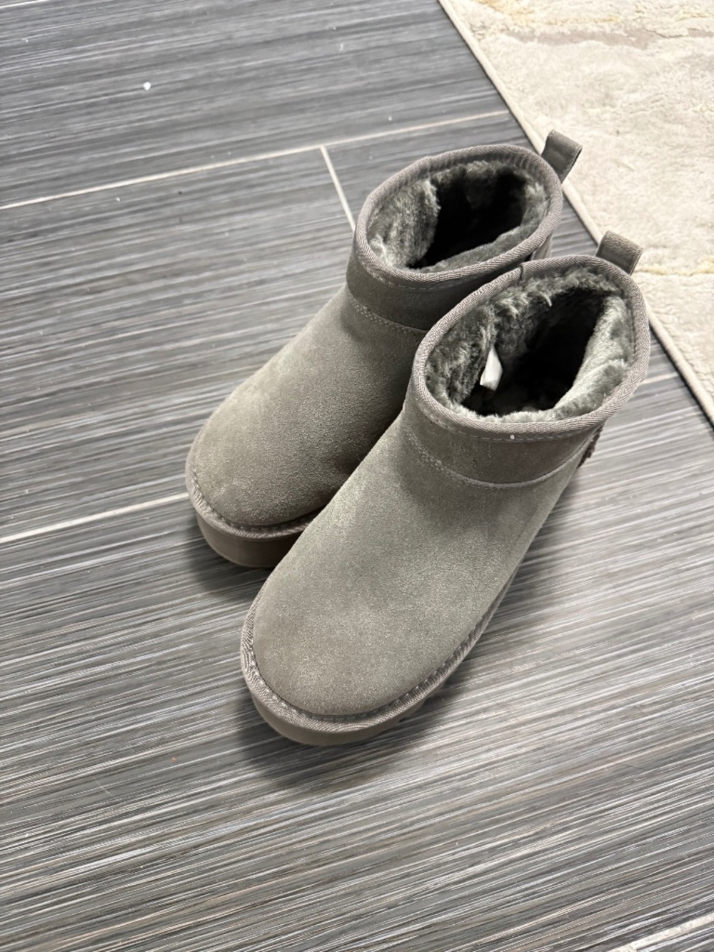 Winter boots for cheap!